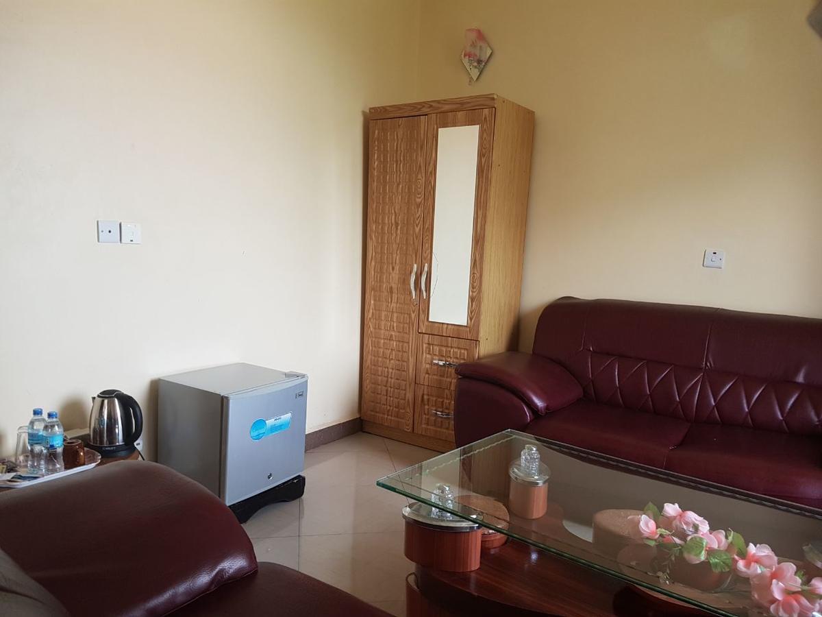Machare British Hotel Morogoro Buitenkant foto